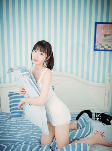 忧郁少女在线